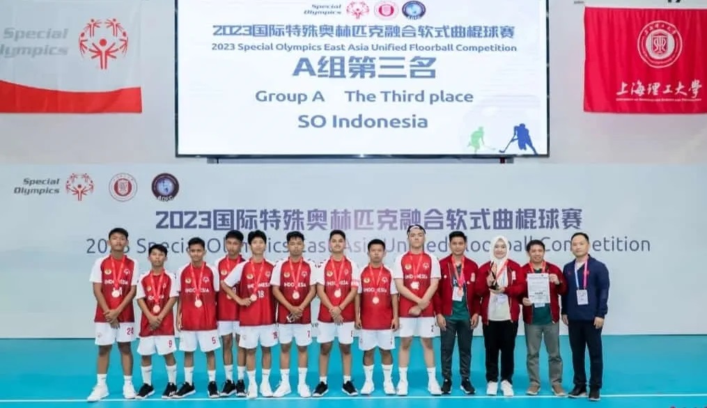 Floorball-competition-at-the-Special-Olympics-Invitational-Games-jpeg